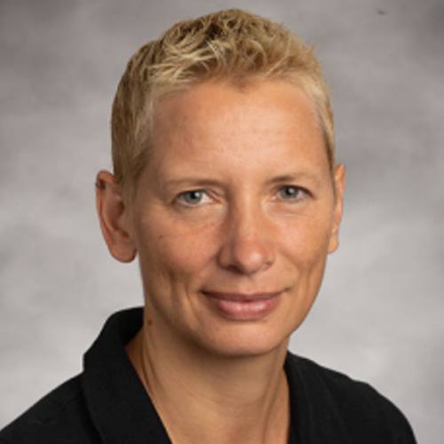 Svenja Illien-Junger headshot