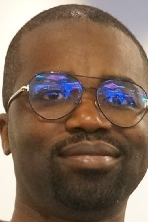 Emmanuel Alalade headshot 