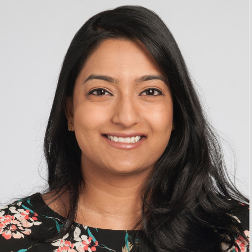 Sruthi Arepalli headshot