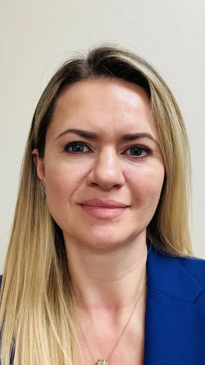 Janetta Bryksin Headshot