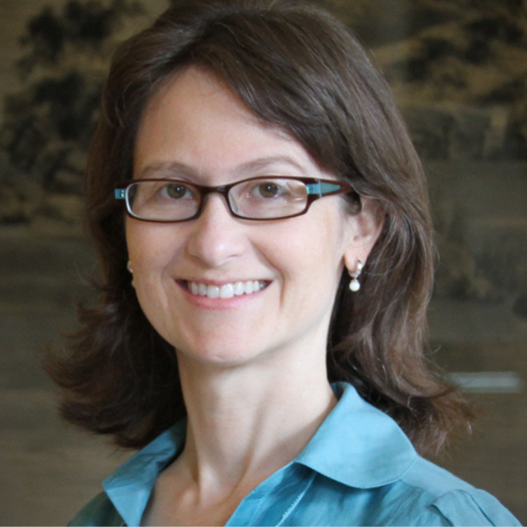 Kelly Magliocca headshot