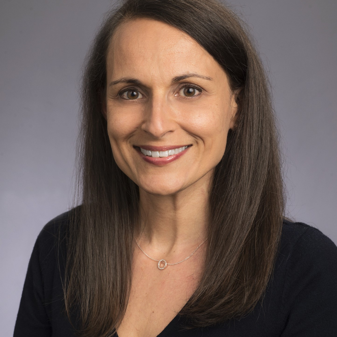 Amy Rodriguez headshot