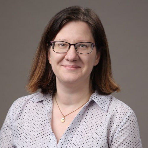Lindsay Hannan headshot