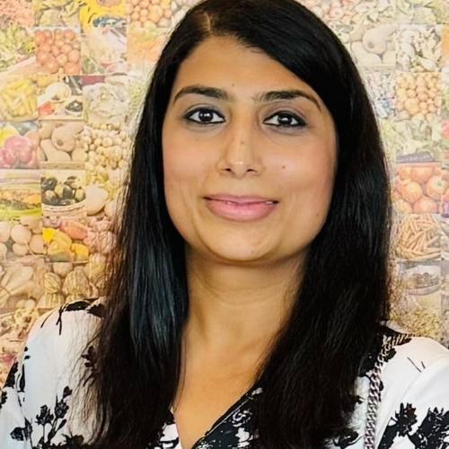 Mehar Khan headshot