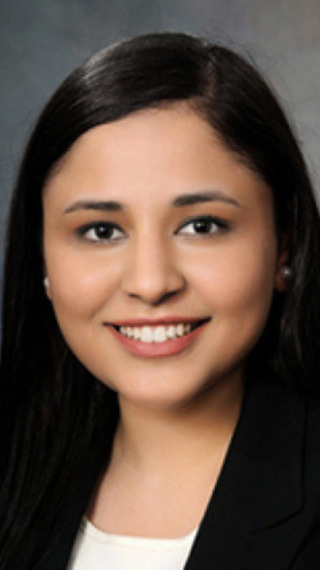 Malavika Kapuria headshot