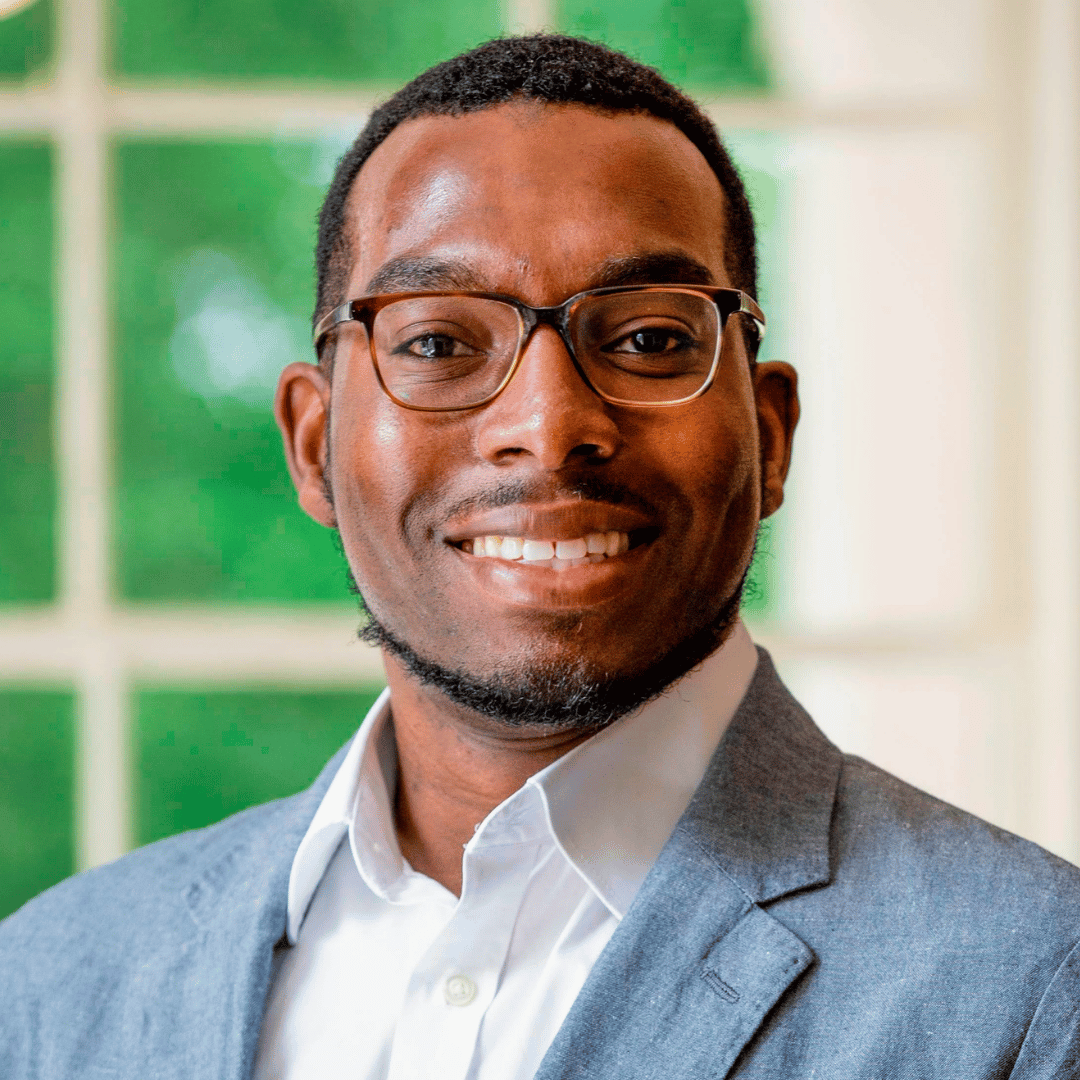 Donovan Ellis headshot