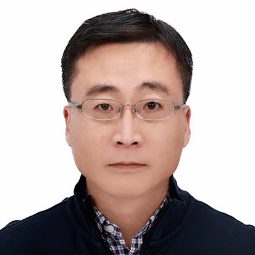 Jae Won Chang headshot