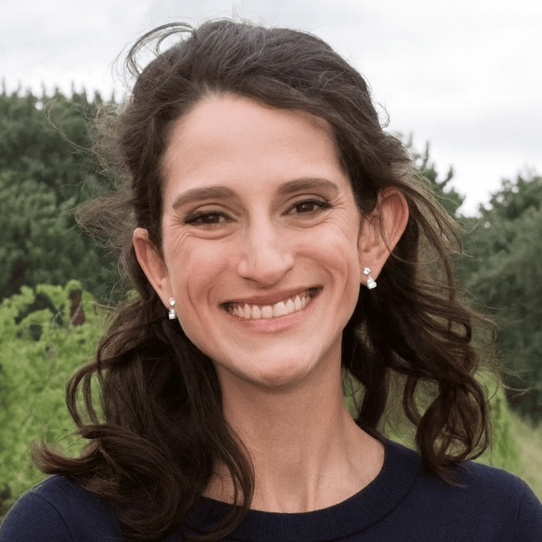 Jocelyn Kuhn headshot