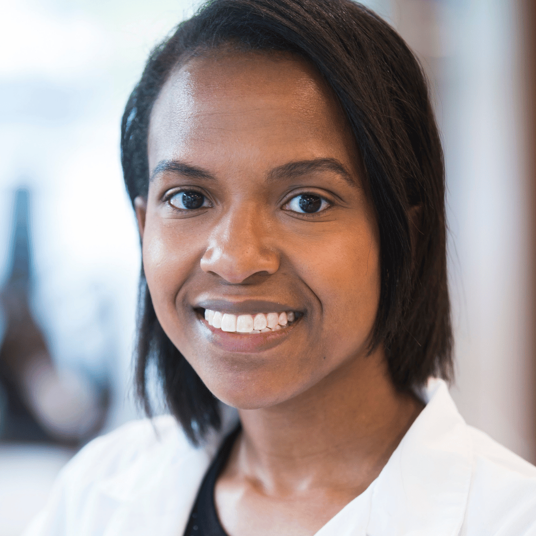 Lenora Higginbotham headshot