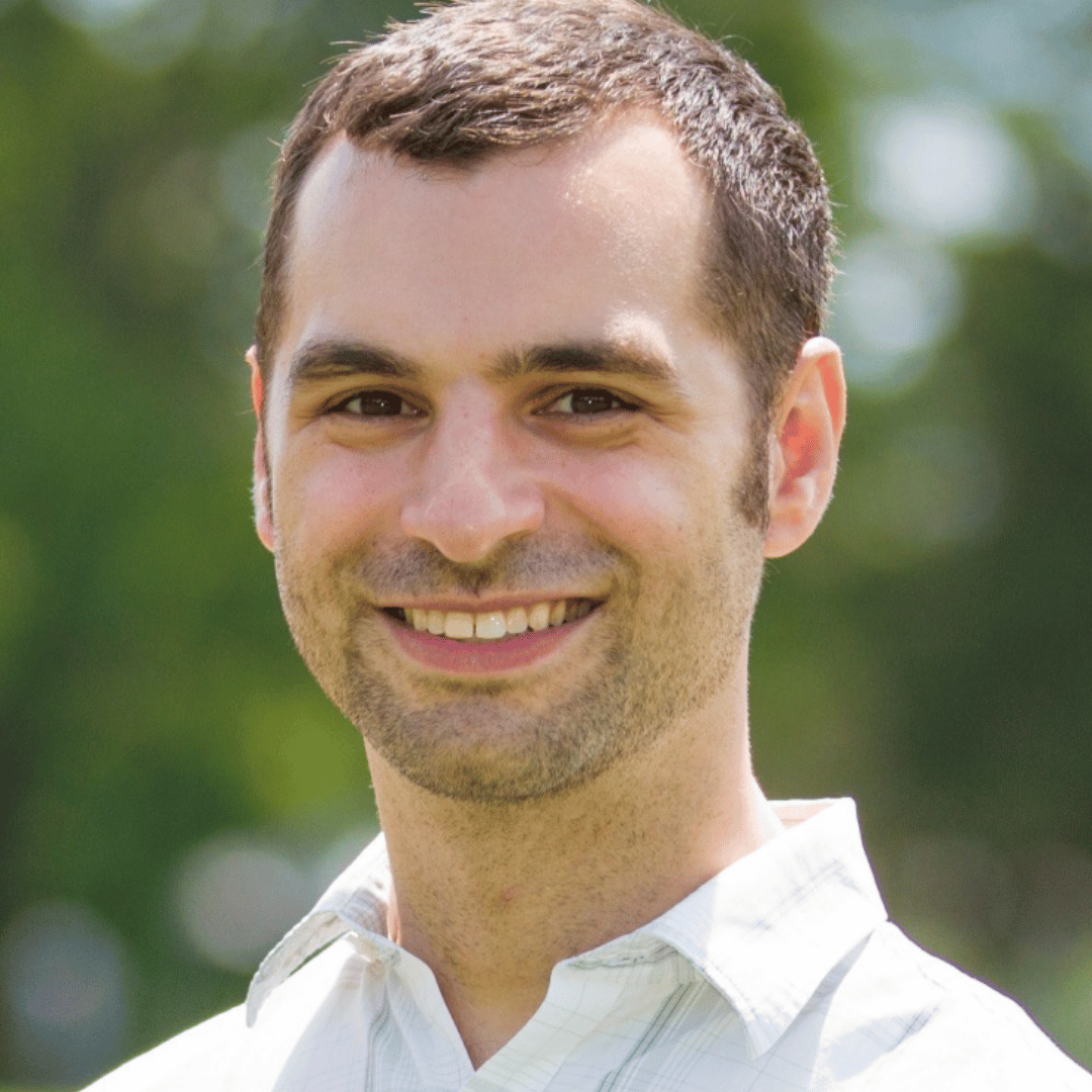 Matthew Reyna headshot