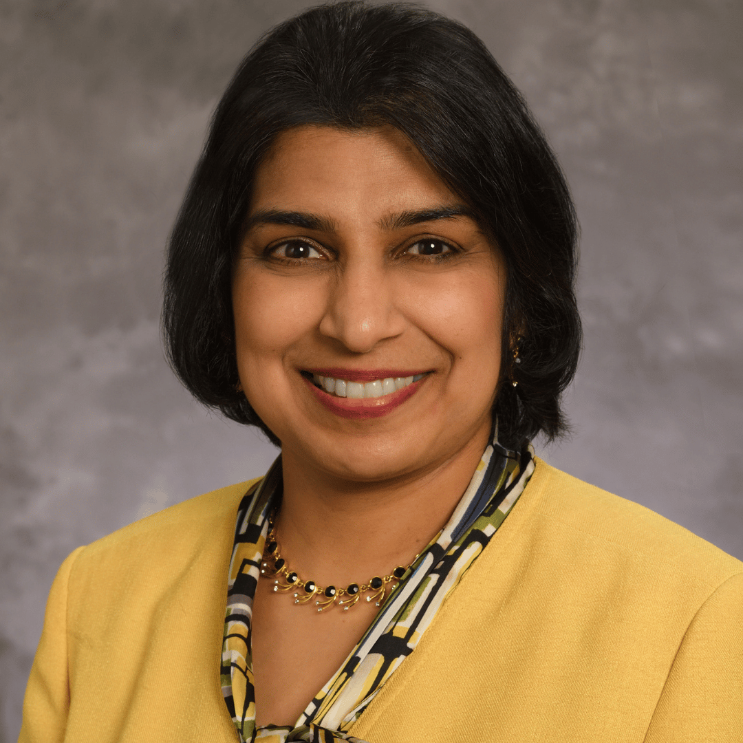 Shanthi Srinivasan headshot