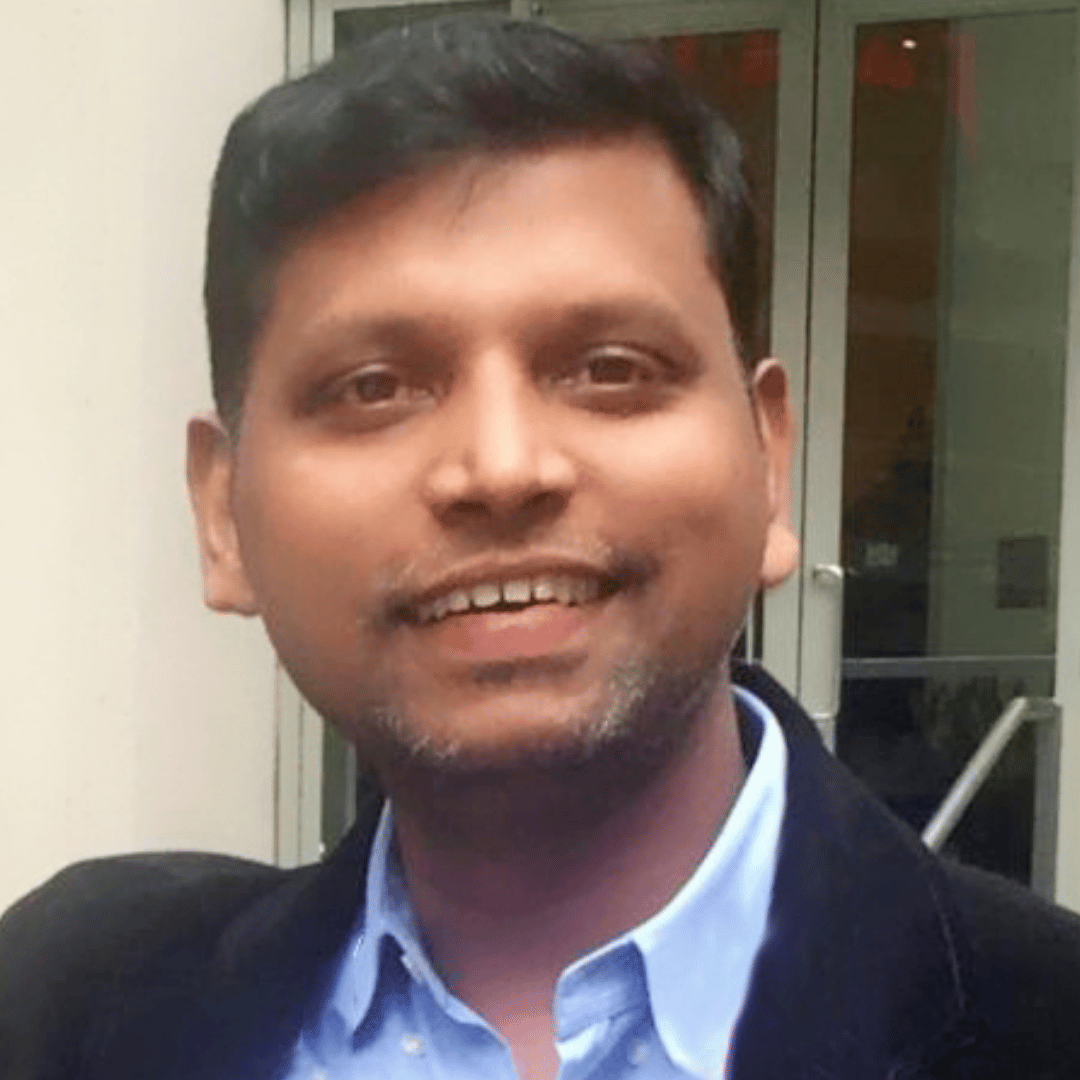 Vijayakumar Velu headshot