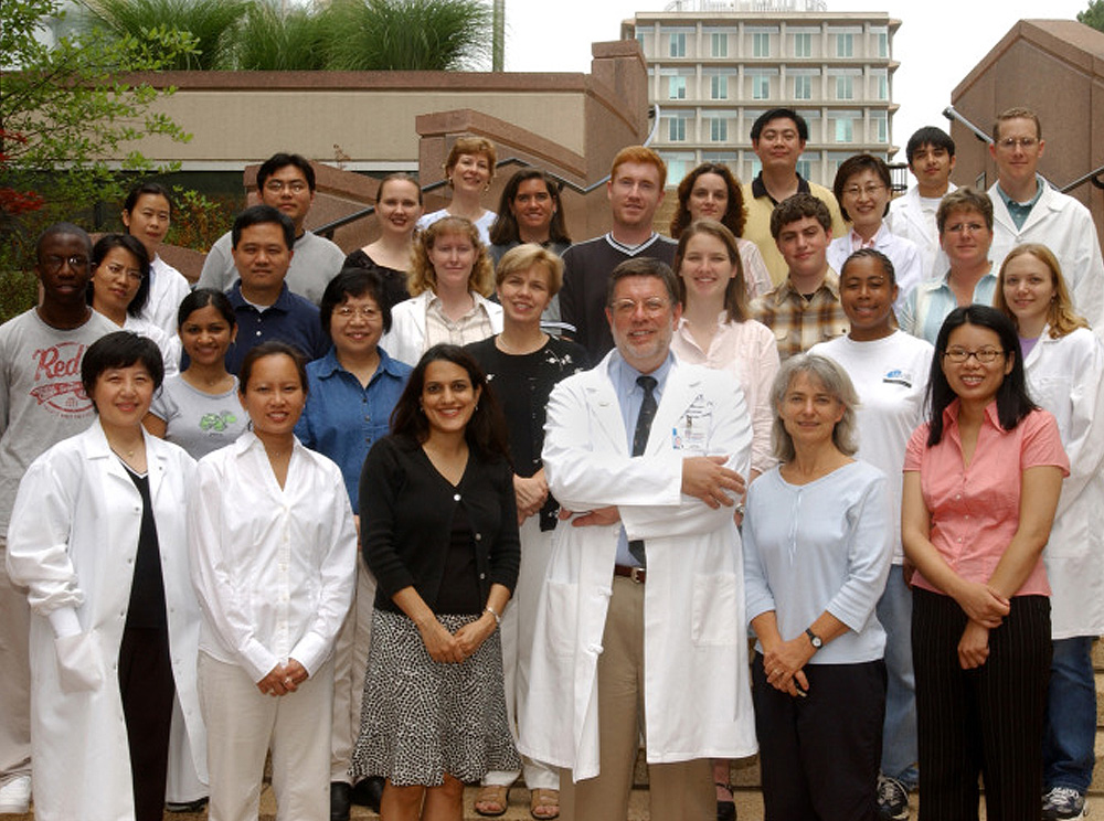 Fragile X Center researchers in 2004.