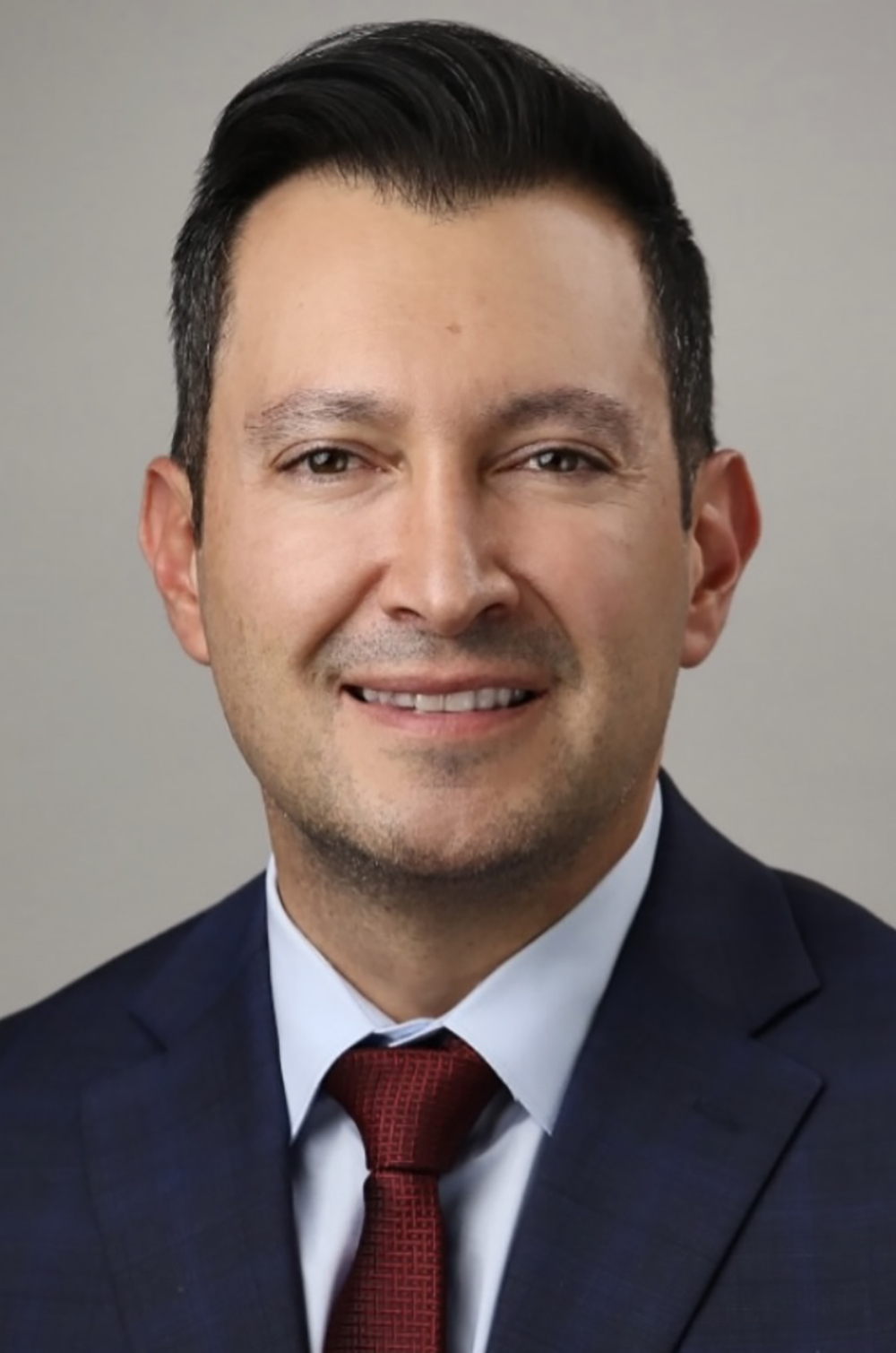 Dr. Camilo Reyes