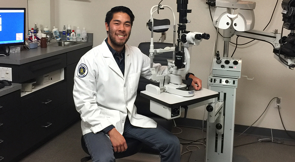 Alexander Leong, OD joins Emory optometry service 