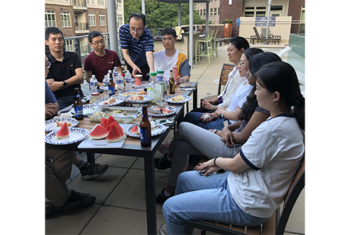 Yu lab team get together August 2023