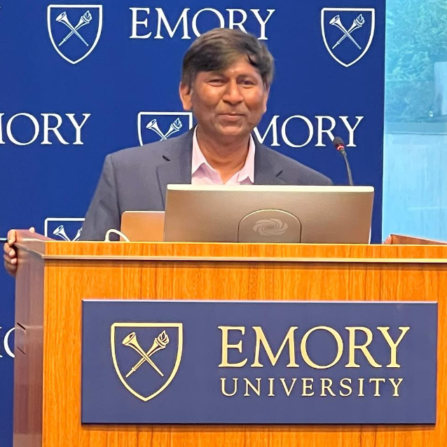 Thota Ganesh at podium at Emory 3D Symposium 2023