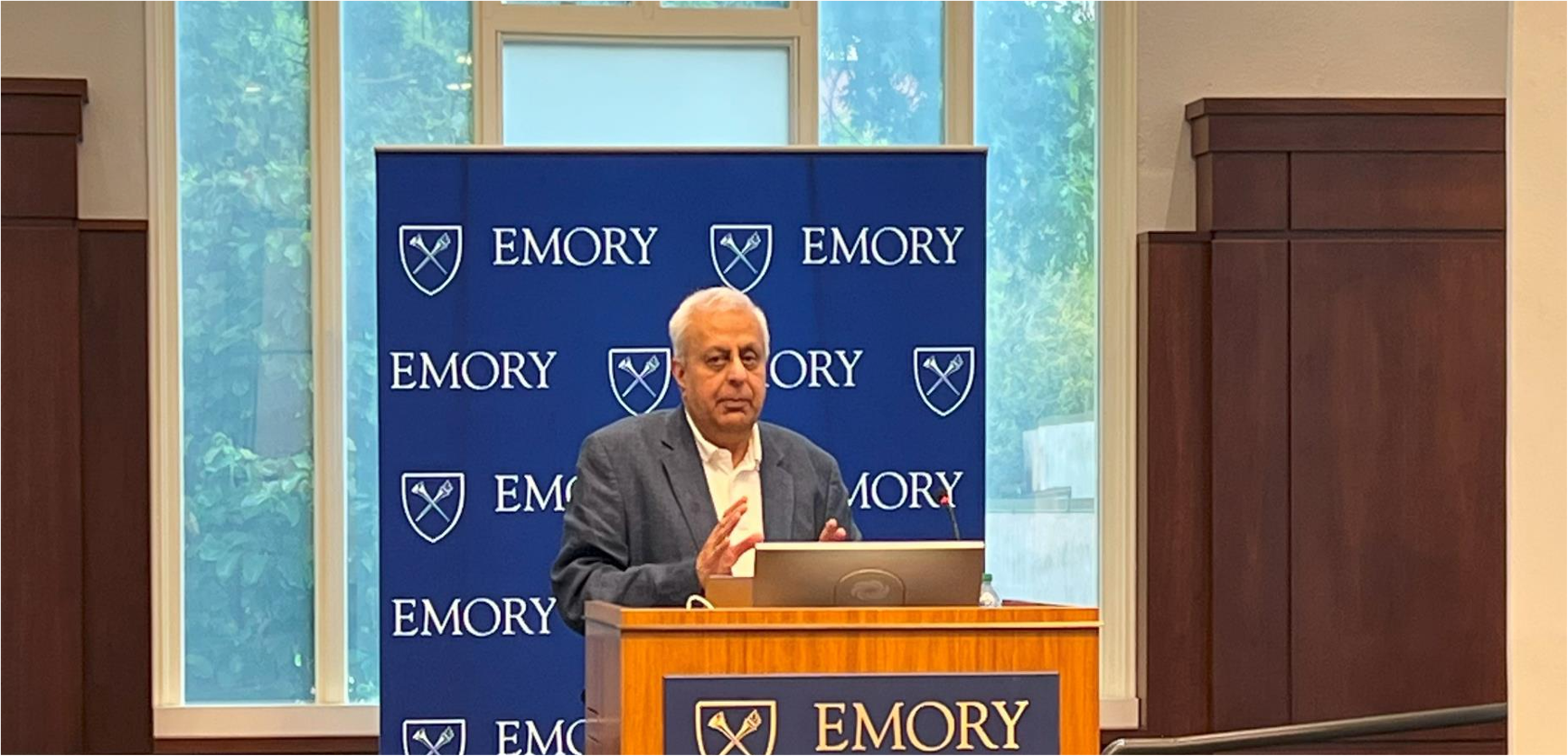 Ravi Iyengar at podium at Emory 3D Symposium 2023