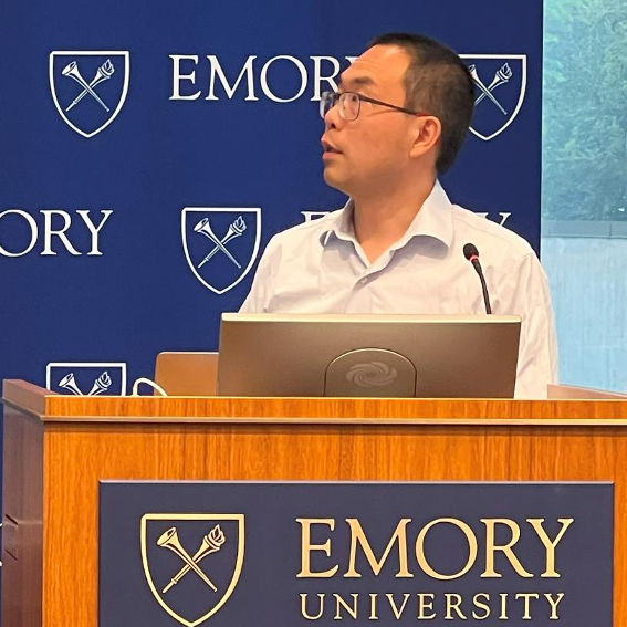 Bo Liang at podium at Emory 3D Symposium 2023
