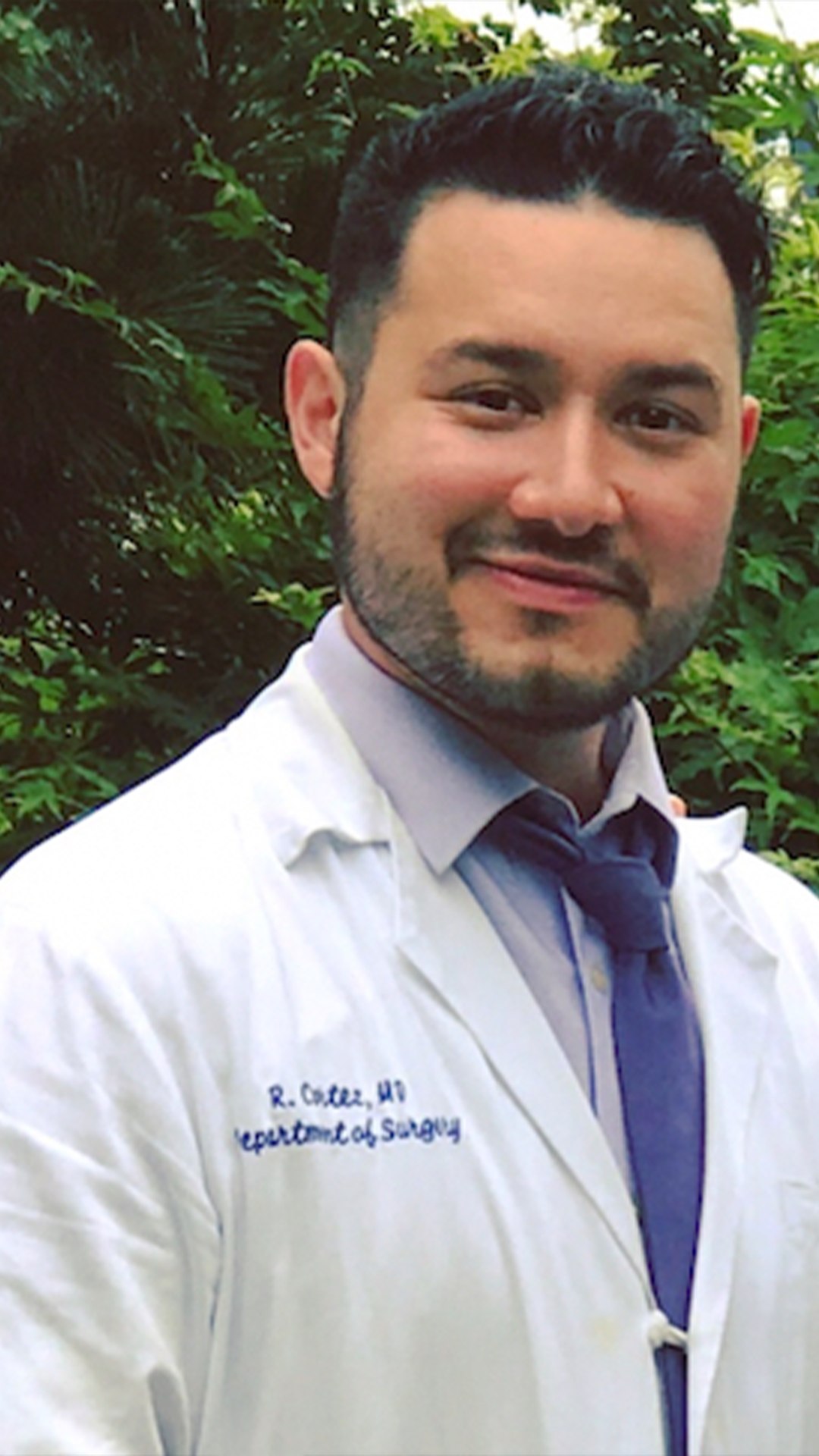 Roberto Cortez IVYY 