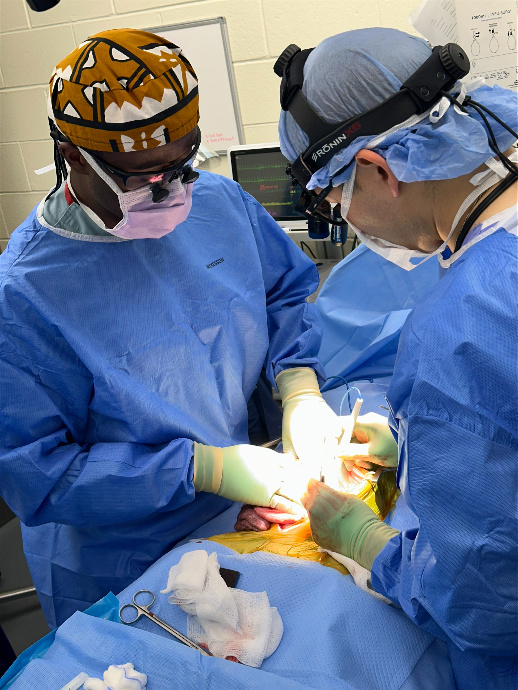 Dr. Steven Kim Transplant Lab