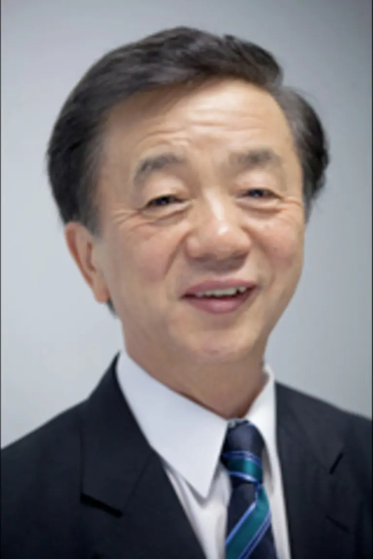 Taniguchi headshot