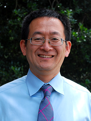 Portrait of Xiaojun Jiang, MS, DABR.